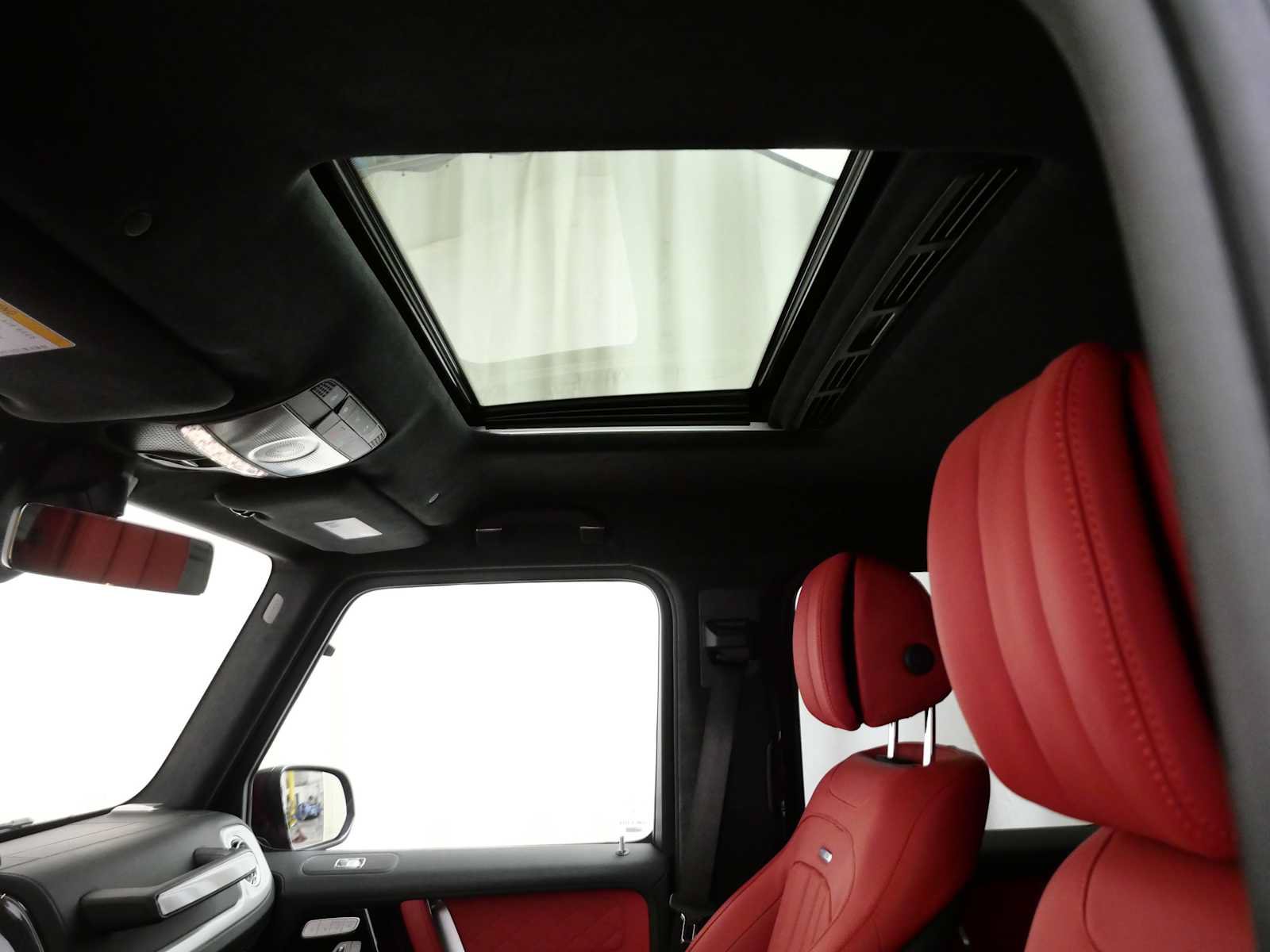 Used 2022 Mercedes-Benz G 63 AMG 4MATIC image 23
