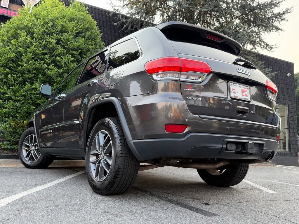 Used 2017 Jeep Grand Cherokee Limited w/ Trailer Tow Group IV AWD/4WD image 20