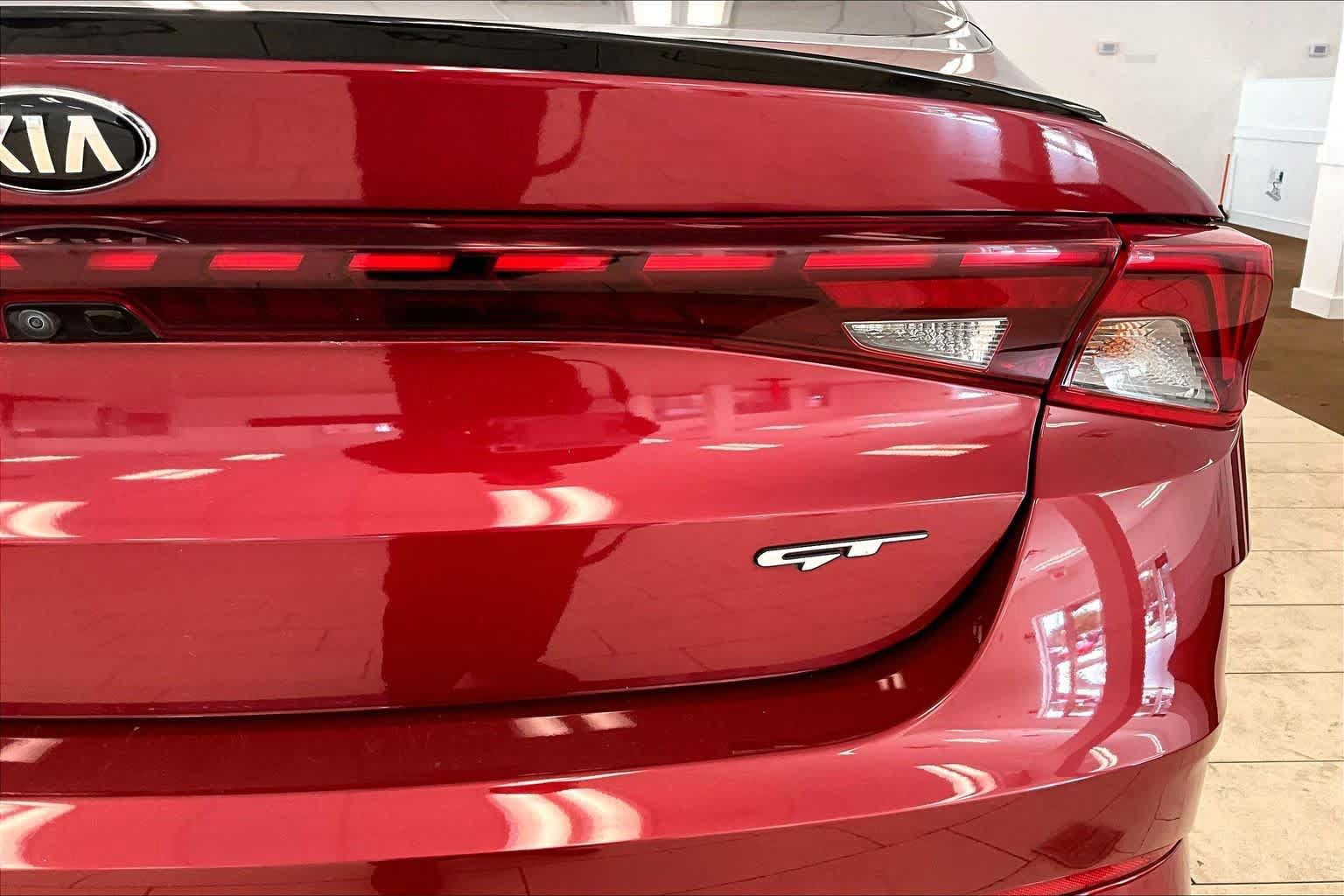Used 2021 Kia K5 GT FWD image 9