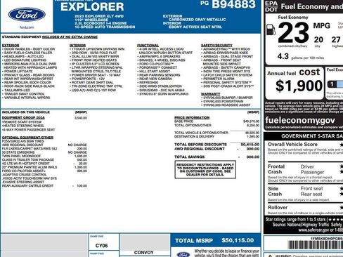 Used 2023 Ford Explorer XLT AWD/4WD image 2