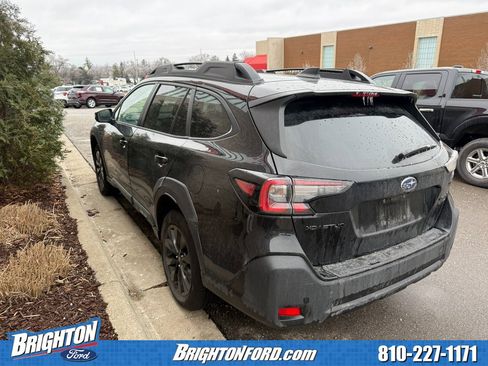 Used 2024 Subaru Outback Onyx Edition image 5