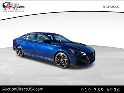 Used 2023 Nissan Altima 2.5 SR