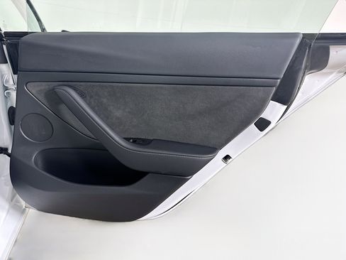 Used 2023 Tesla Model 3 Standard Range RWD image 30