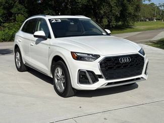 Used 2023 Audi Q5 2.0T Premium AWD/4WD video 1