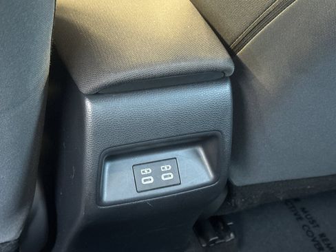 Certified 2024 Toyota Corolla LE w/ LE Convenience Package FWD image 17