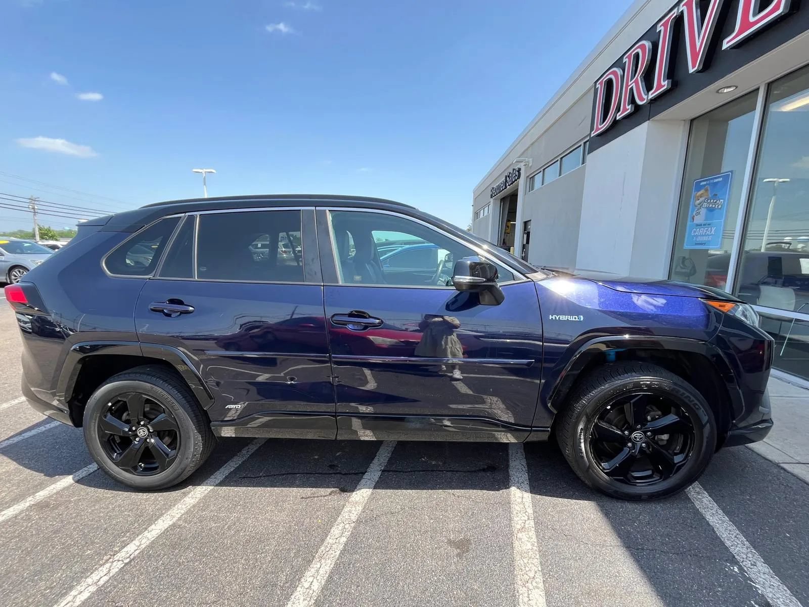 Used 2021 Toyota RAV4 XSE AWD/4WD image 13