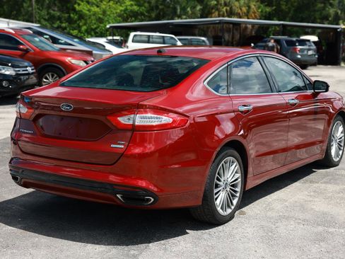 Used 2014 Ford Fusion SE w/ Equipment Group 202A FWD image 11