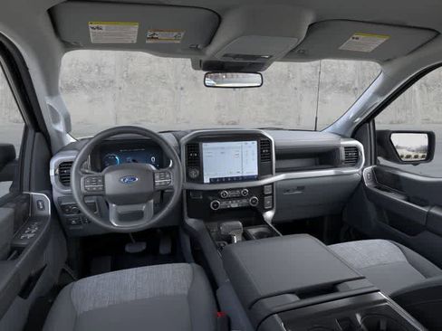 New 2025 Ford F150 Lightning XLT image 9