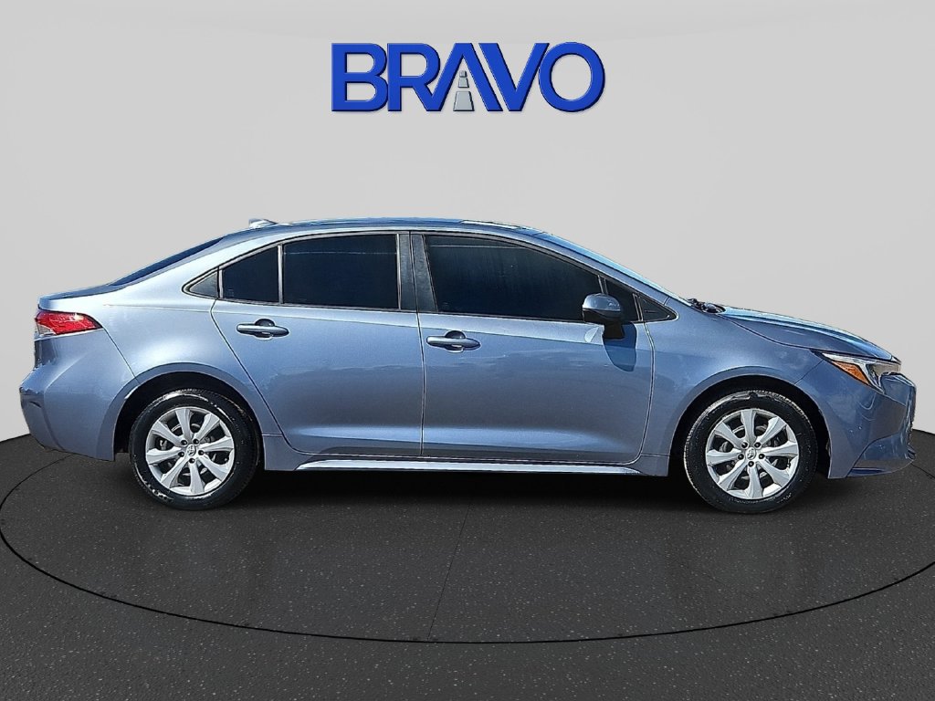 Used 2024 Toyota Corolla LE FWD image 5