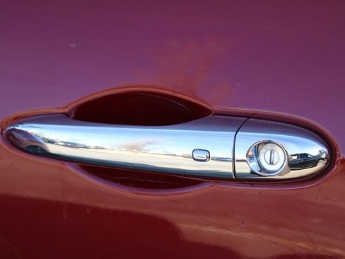 Used 2020 Maserati Levante S GranLusso image 15