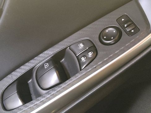 Used 2021 Nissan Sentra SR image 27