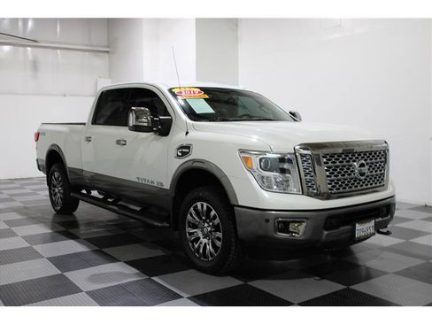 Used 2019 Nissan Titan Platinum Reserve w/ Platinum Utility Package image 2