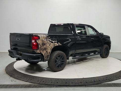Used 2024 Chevrolet Silverado 1500 Custom Trail Boss w/ Realtree Special Edition AWD/4WD image 7