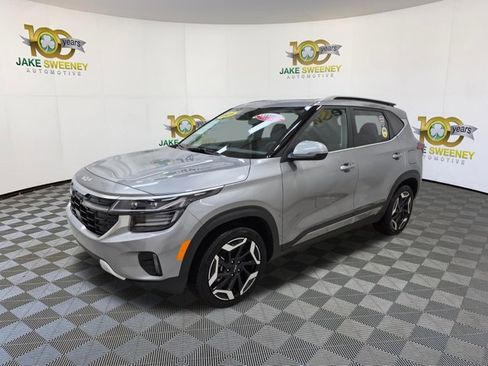 Used 2025 Kia Seltos SX w/ SX Sunroof Package AWD/4WD image 4