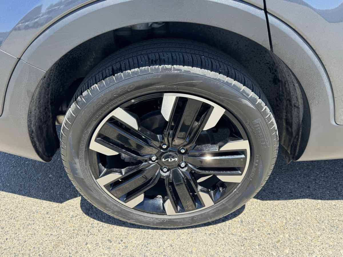 Used 2024 Kia Telluride SX FWD image 42