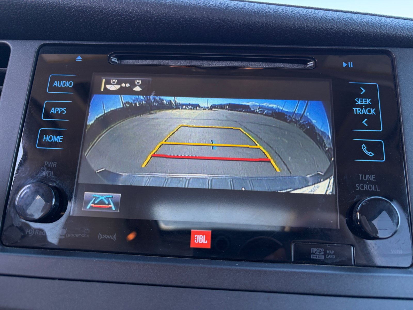 Used 2017 Toyota Sienna Limited AWD/4WD image 19