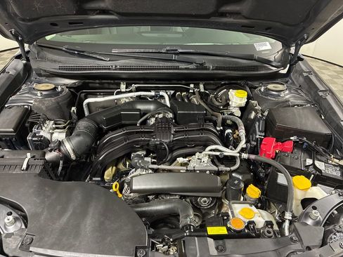 Used 2020 Subaru Outback Premium image 7