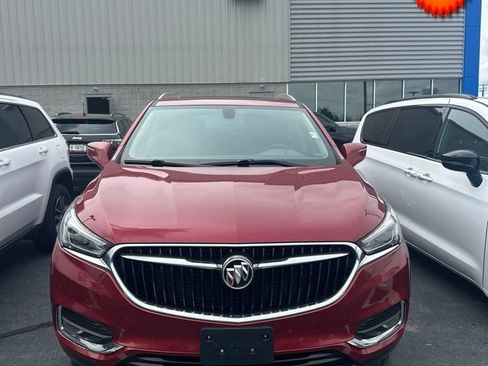 Used 2020 Buick Enclave Essence AWD/4WD image 2