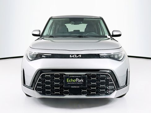 Used 2023 Kia Soul GT-Line w/ GT-Line Technology Package image 2