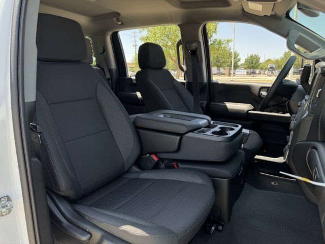 New 2026 Chevrolet Silverado 2500 Custom w/ Custom Value Package AWD/4WD image 24