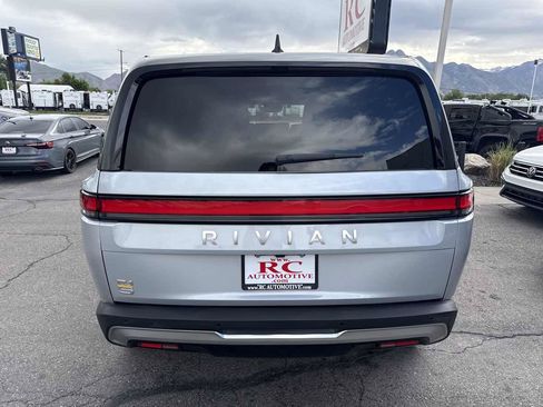 Used 2022 Rivian R1S Launch Edition AWD/4WD image 6