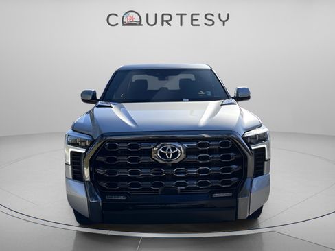 Used 2022 Toyota Tundra Platinum image 10