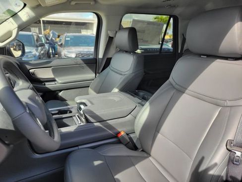 New 2026 Ford Expedition Max Active image 19