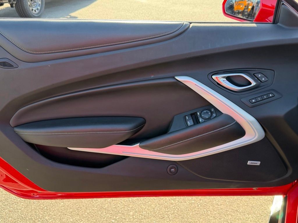 Used 2021 Chevrolet Camaro SS RWD image 16