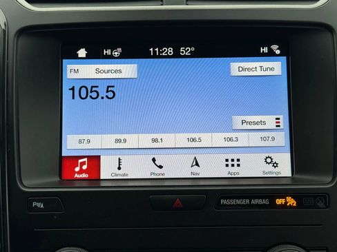 Used 2018 Ford Explorer XLT w/ Equipment Group 202A image 33