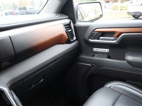 Used 2022 GMC Sierra 1500 Denali image 32