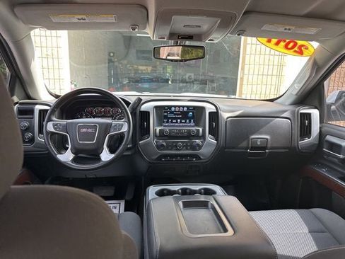 Used 2017 GMC Sierra 1500 SLE w/ SLE Value Package AWD/4WD image 17