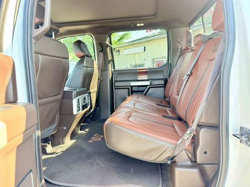 Used 2019 Ford F150 King Ranch w/ Equipment Group 601A Luxury AWD/4WD image 21