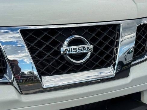 Used 2021 Nissan Frontier SV AWD/4WD image 10