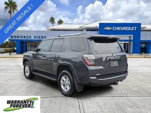 Used 2024 Toyota 4Runner SR5 AWD/4WD image 3