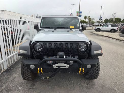 Used 2023 Jeep Wrangler Sport AWD/4WD image 2