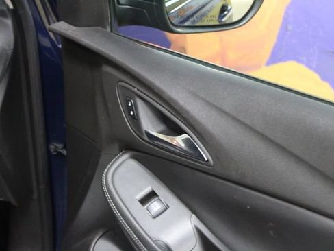 Used 2023 Buick Encore GX Preferred w/ Cold Weather Comfort Package FWD image 11
