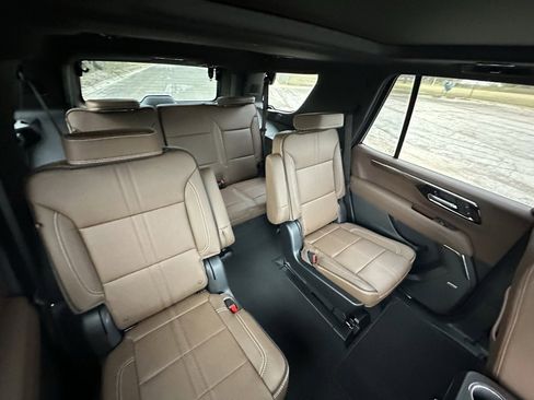 New 2026 Chevrolet Tahoe High Country image 19