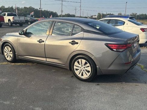 Used 2024 Nissan Sentra S FWD image 3