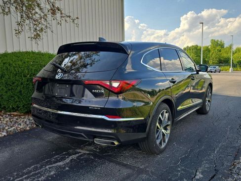 Used 2022 Acura MDX SH-AWD w/ Technology Package image 9