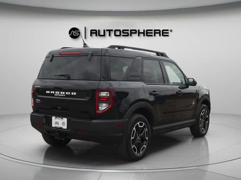 Used 2023 Ford Bronco Sport Outer Banks w/ Tech Package image 10