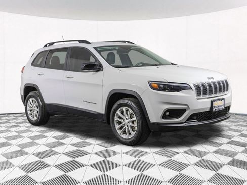 Used 2022 Jeep Cherokee Latitude Lux image 16