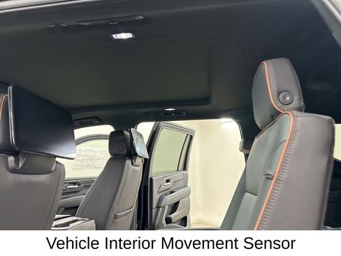New 2026 GMC Yukon XL AT4 w/ AT4 Premium Plus Package AWD/4WD image 28