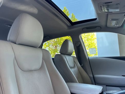Used 2010 Lexus RX 350 AWD image 18