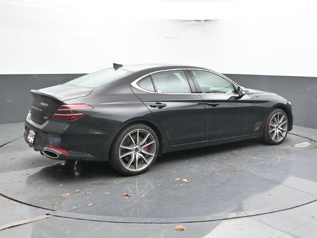 Used 2025 Genesis G70 2.5T AWD/4WD image 2