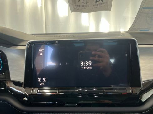 New 2026 Volkswagen Atlas Cross Sport SE image 16