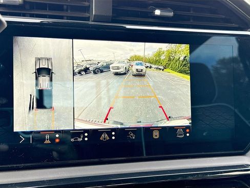 Certified 2024 GMC Sierra 2500 AT4X w/ AT4X AEV Edition image 14