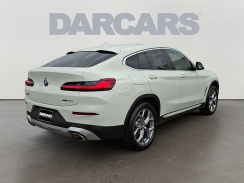 Used 2023 BMW X4 xDrive30i w/ Premium Package AWD/4WD image 6