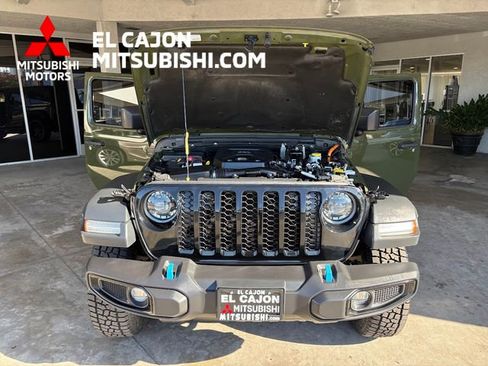 Used 2023 Jeep Wrangler Unlimited w/ Sun & Screen Package AWD/4WD image 23