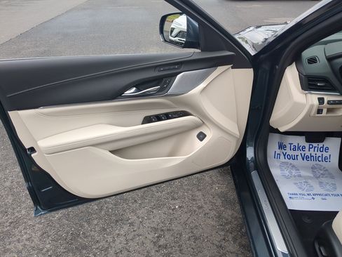 Used 2022 Cadillac CT4 Premium Luxury image 21