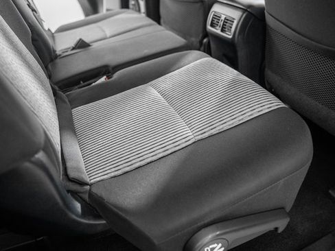 Certified 2024 Toyota 4Runner SR5 image 31